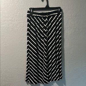French Laundry Black and White Pleated Maxi Skirt